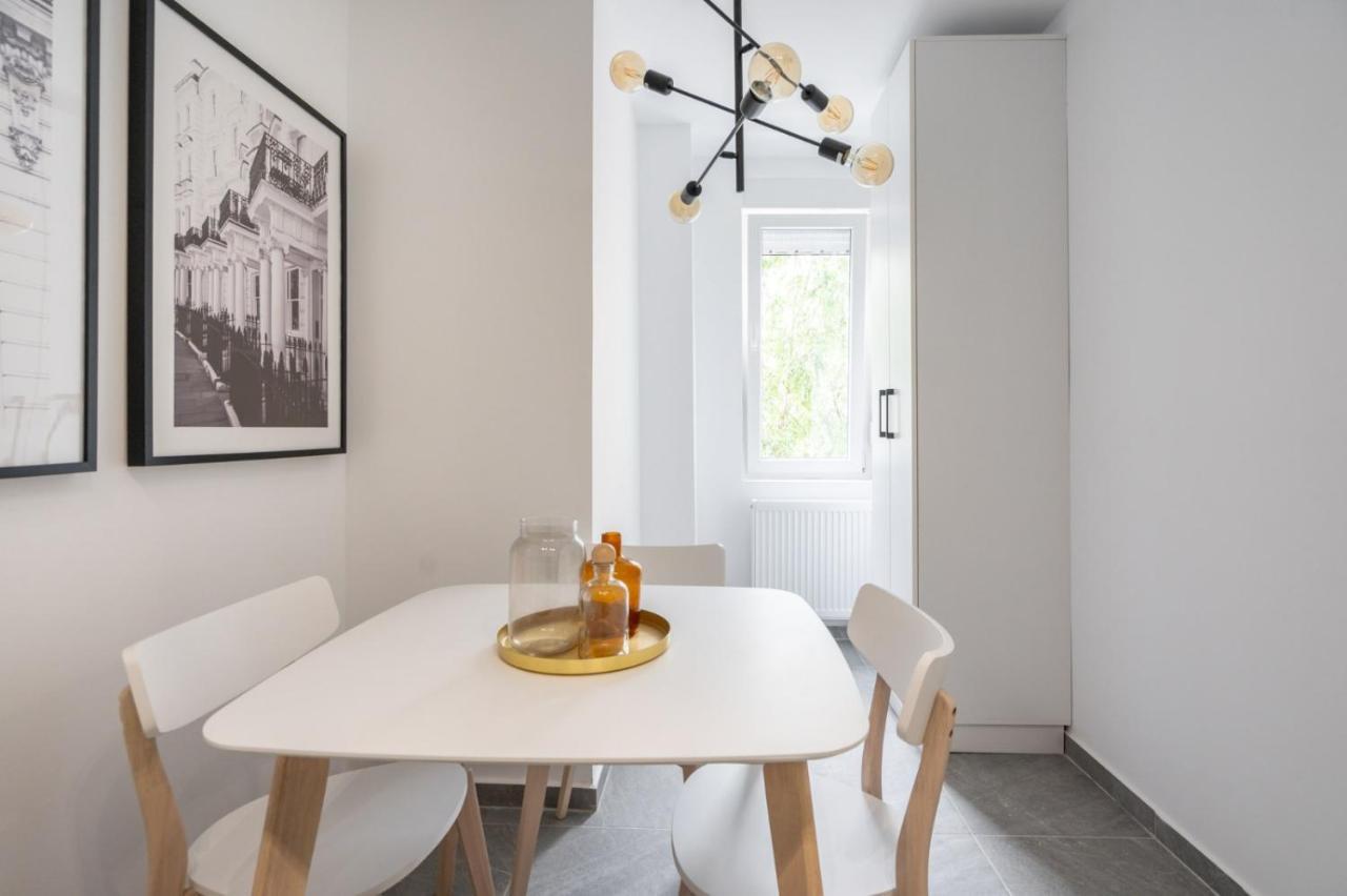 Relax Apartament In Piata Universitatii 布加勒斯特 外观 照片